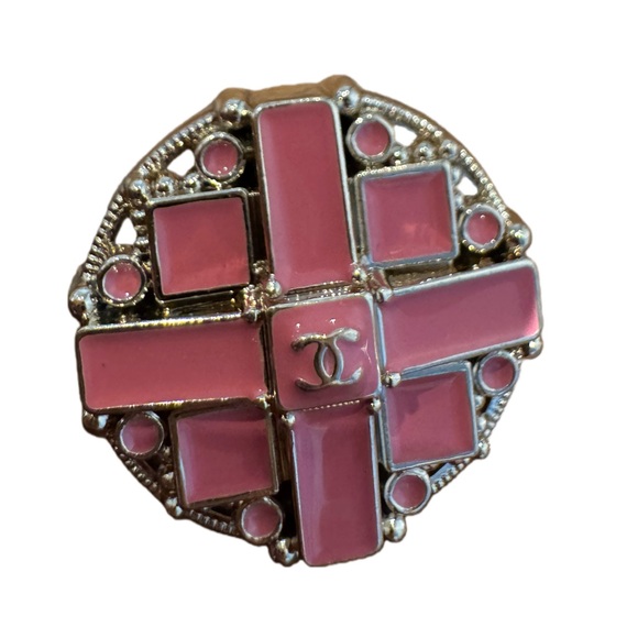 Chanel Pink with Gold Lining Buttons 20MM Set of 10 - Picture 2 of 4